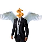 Ondernemer die een financiële prognose doorneemt op een laptop met spreadsheet